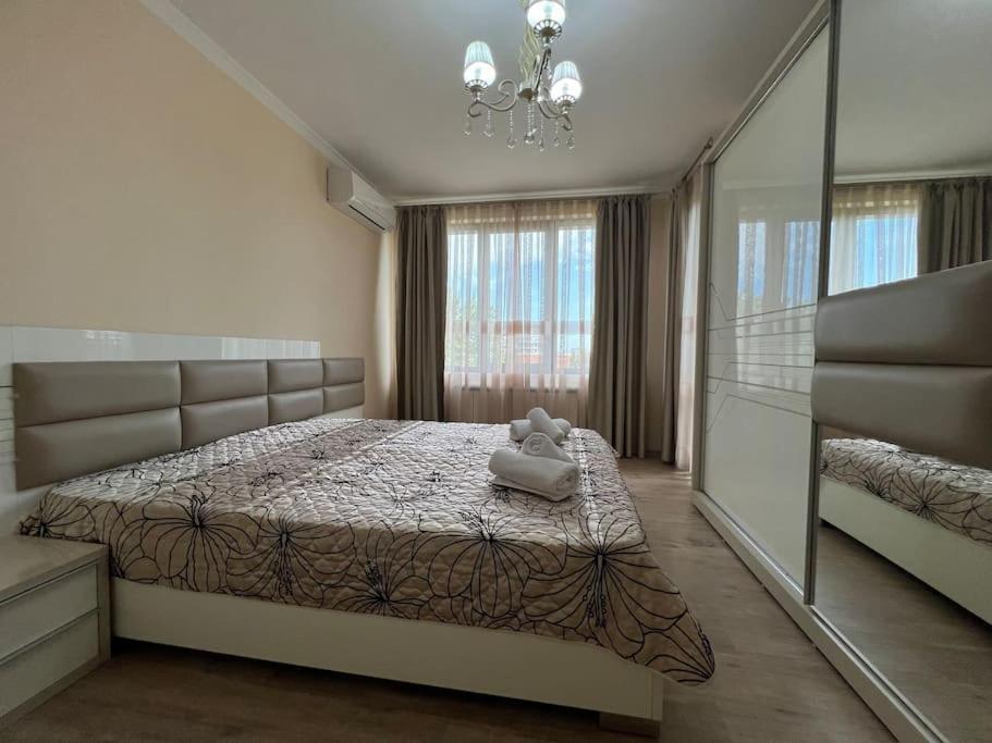 Cozy Apartment - Free Parking Plovdiv Luaran gambar
